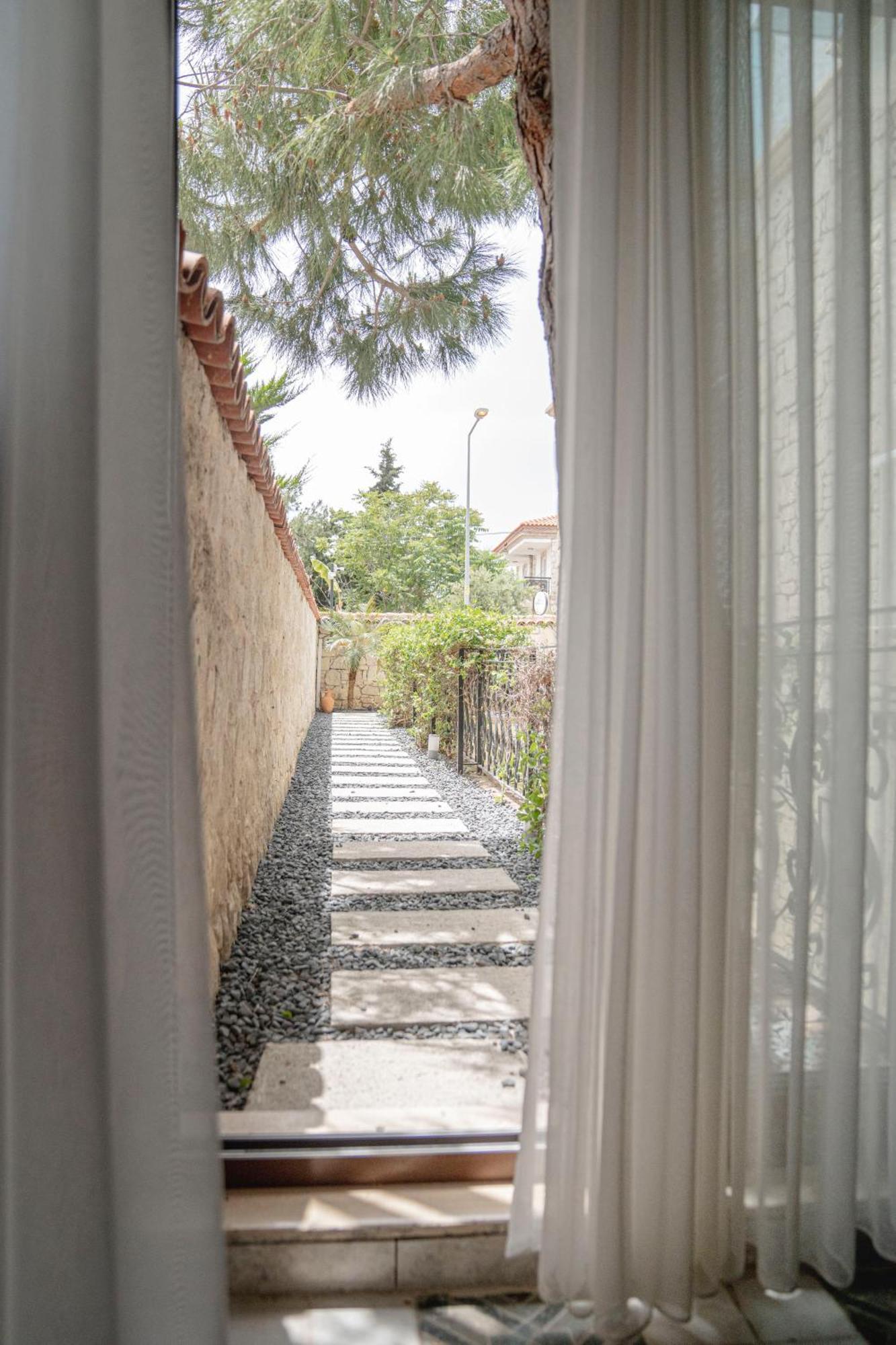Sandal Alacati - Adult Only Room photo